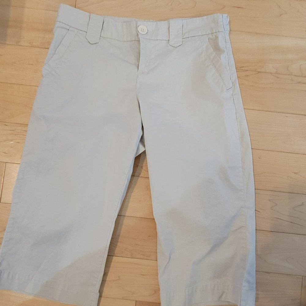 Ladies Capri's
